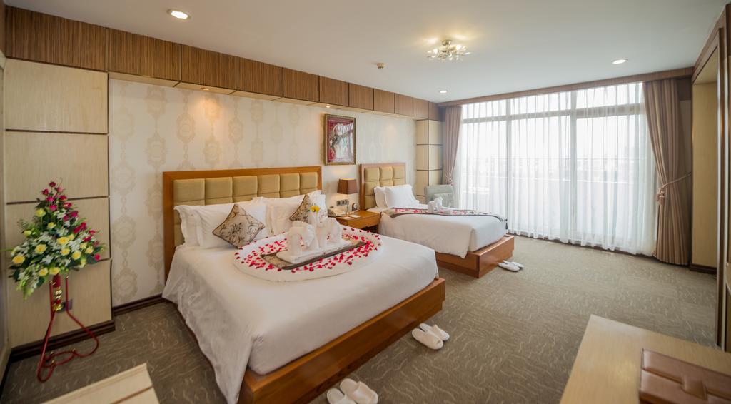 Sky Star Hotel Yangon Exterior photo